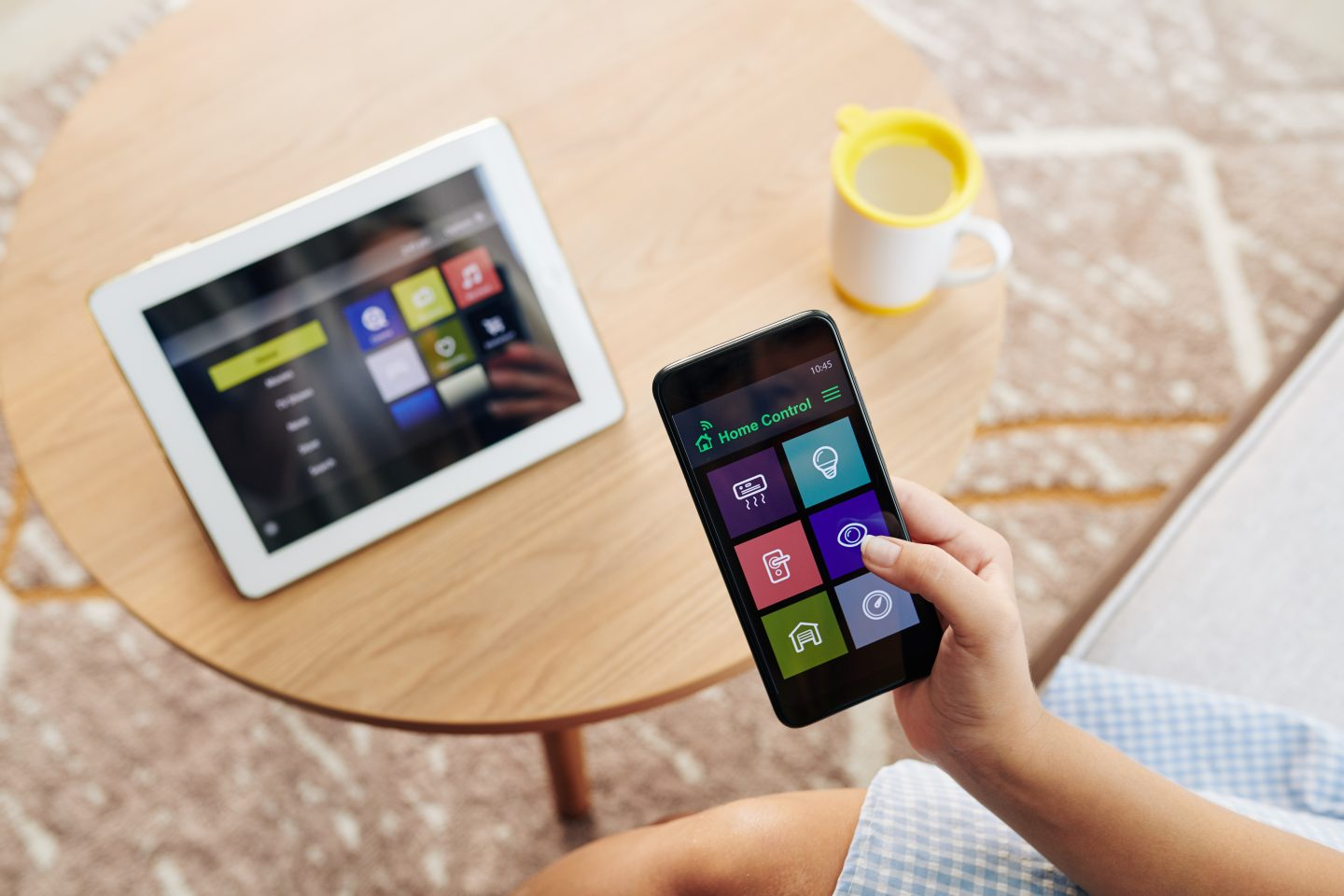 imgi_6_smart-home-control-e1694347000370
